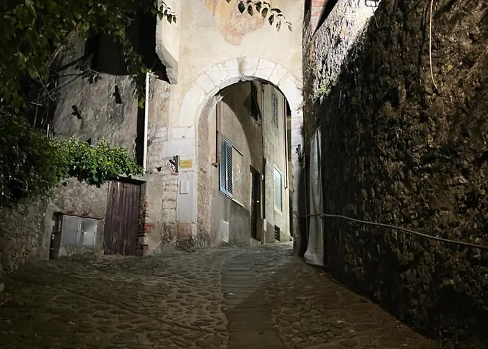 Porta A Piastri Appartamento *